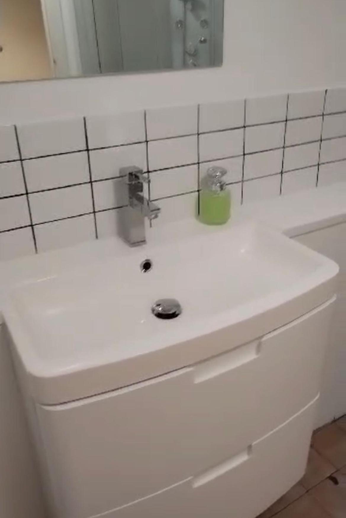 Le Grand Apartment Dan Dieppe - Charming Home 2-8 Guests מראה חיצוני תמונה